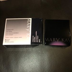 Mary Kay Compact Mini